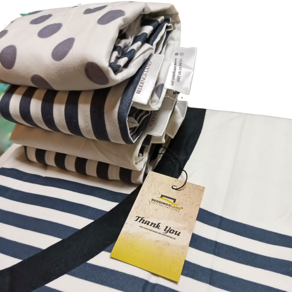 Serene Stripe 7by7 Bedsheet - Image 3